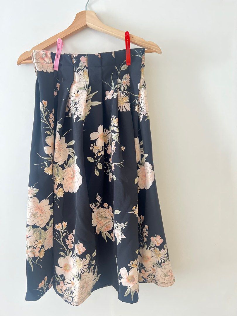Floral midi skirt bershka cheap