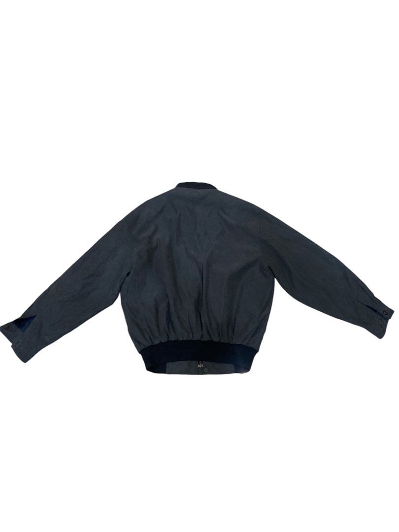 Bomber Jacket (Category: Coats, Jackets and Outerwear) located in Kajang. Submitted by zyadackerman (Listing ID 1328208365, Image 2). Description: Slightly faded color Pit 24 Labuh 28 Price excluded postage.