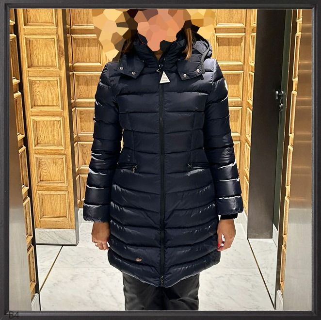 Moncler kids charpal store