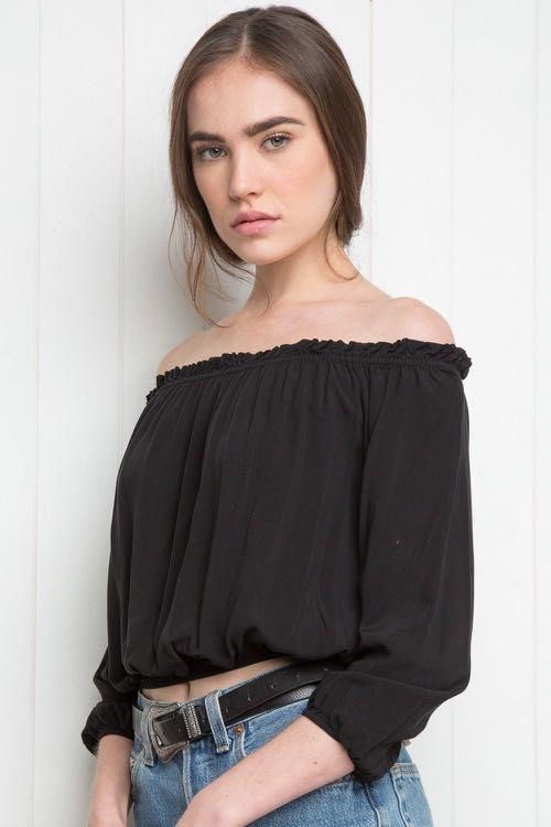 Brandy melville maura top sale