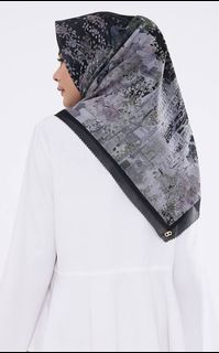 (Kategori: ) berada di . Dikirim oleh hellohellow123 (ID iklan 1328224621, Gambar 1). Deskripsi: .