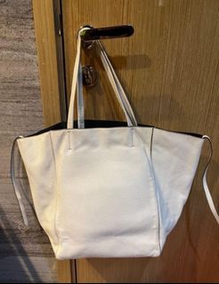 （分類：）位於 。 由 ng5556 提交（商品編號 1328143265，圖片 1）。簡介： 。