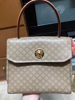 （分類：）位於 。 由 ckckckhi 提交（商品編號 1328235039，圖片 1）。簡介： 。