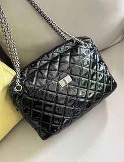 由 ksecond08vintage (刊登 ID 1328250629，圖片 1) 提交，位於 的 (類別：)，說明：。