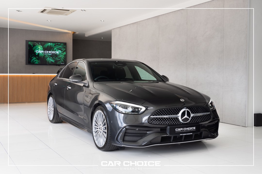 B180 Mercedes available for rent! Hurry down today! Last unit left