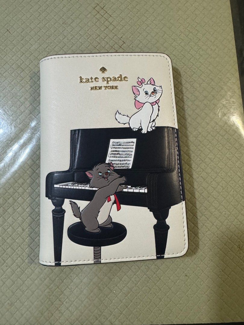 Kate spade cat passport holder on sale