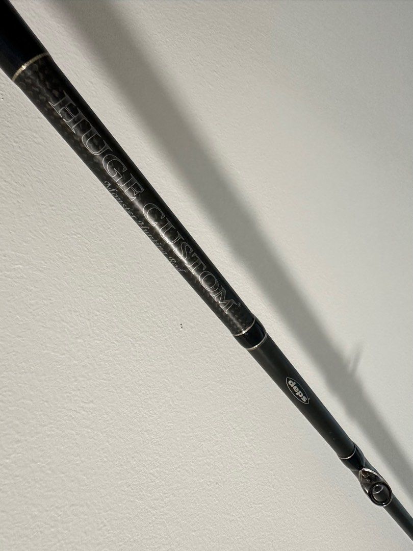 デプス HUGE CUSTOM H3N-62F