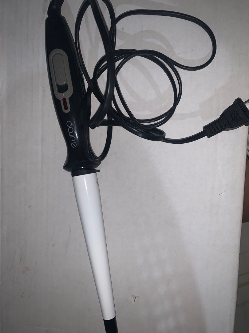 Euroo Conical Curler (Category: Hair) located in Las Pinas. Submitted by allyash (Listing ID 1328168744, Image 1). Description: Used very light (I still don’t know how to curl my hair lol) • negotiable basta sure buyer • shipping is shouldered by buyer Muntinlupa Area.