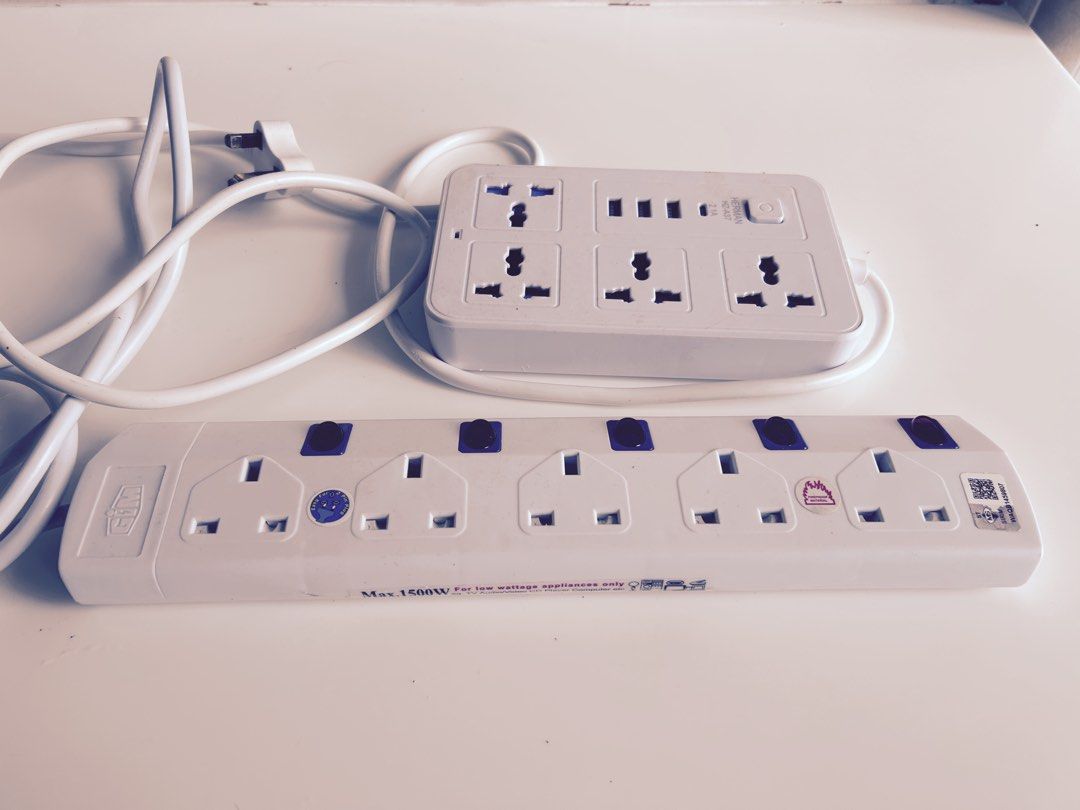 Extention socket adaptor (Category: Electrical, Adaptors & Sockets) located in Kuala Lumpur. Submitted by minglemangle (Listing ID 1328150671, Image 1). Description: 1.) Extension with 5 plug-in sockets and individual switchs @ 20 2.) Extension with 4 plug-in sockets and 4 USB extensions @ 20 Self pickup @ Avenue K mall .