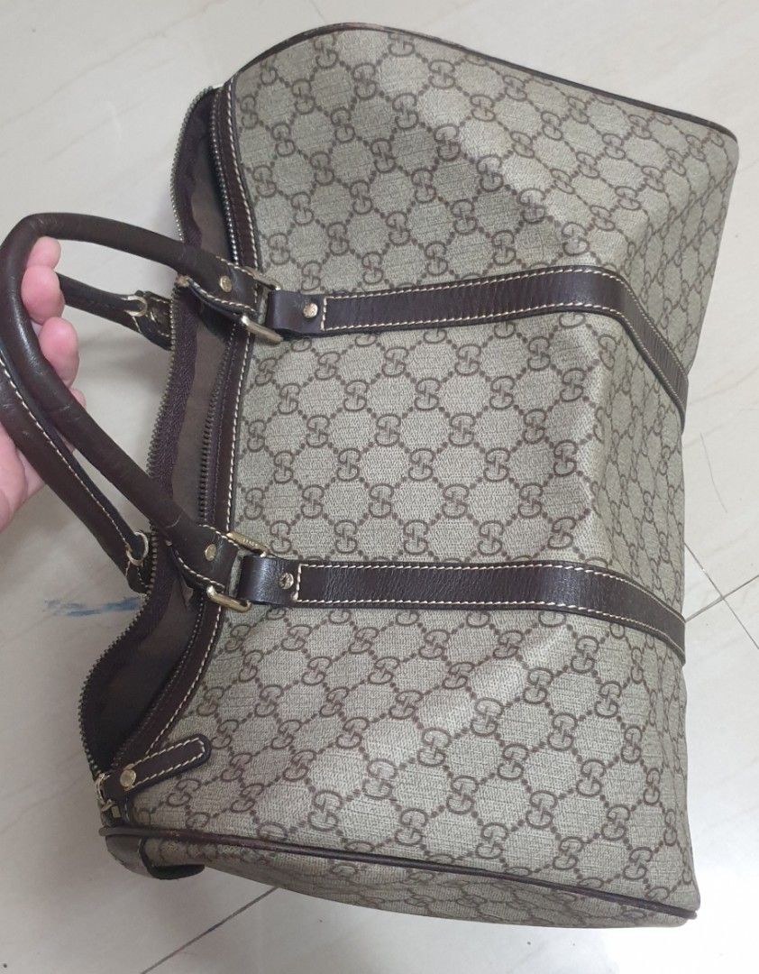 Guicci Size 14" (Category: Luxury Bags & Wallets) located in Minglanilla. Submitted by charmaineb60300 (Listing ID 1328150585, Image 2). Description: Source: Japan/Korea Bale Size 14".