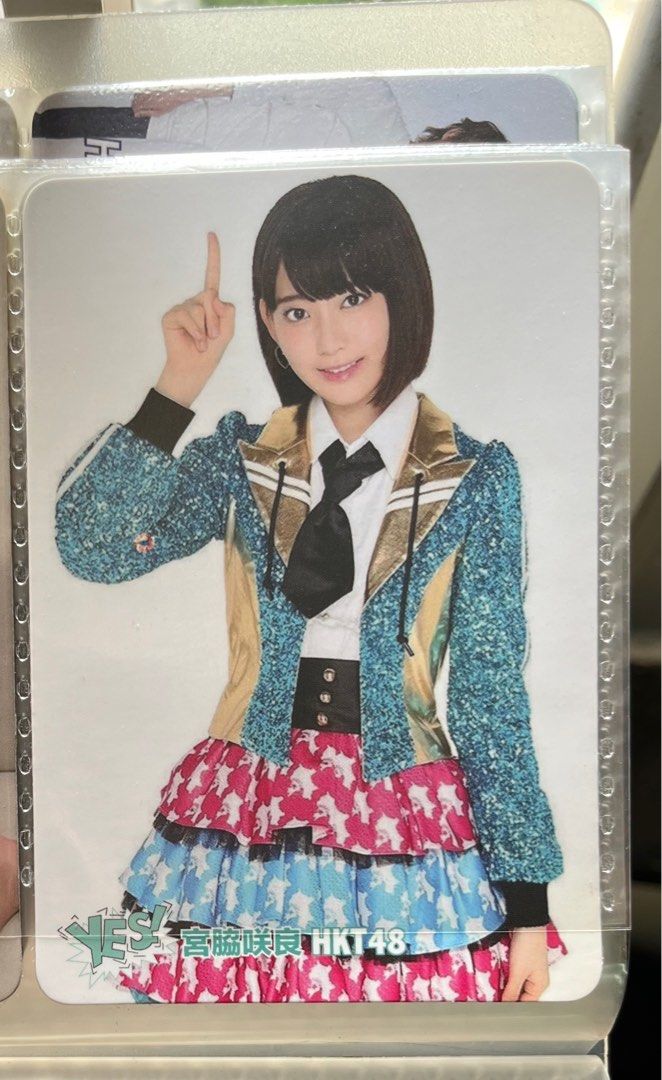 HKT48 宮脇咲良島崎遙香LE SSERAFIM 小櫻花Sakura yes card