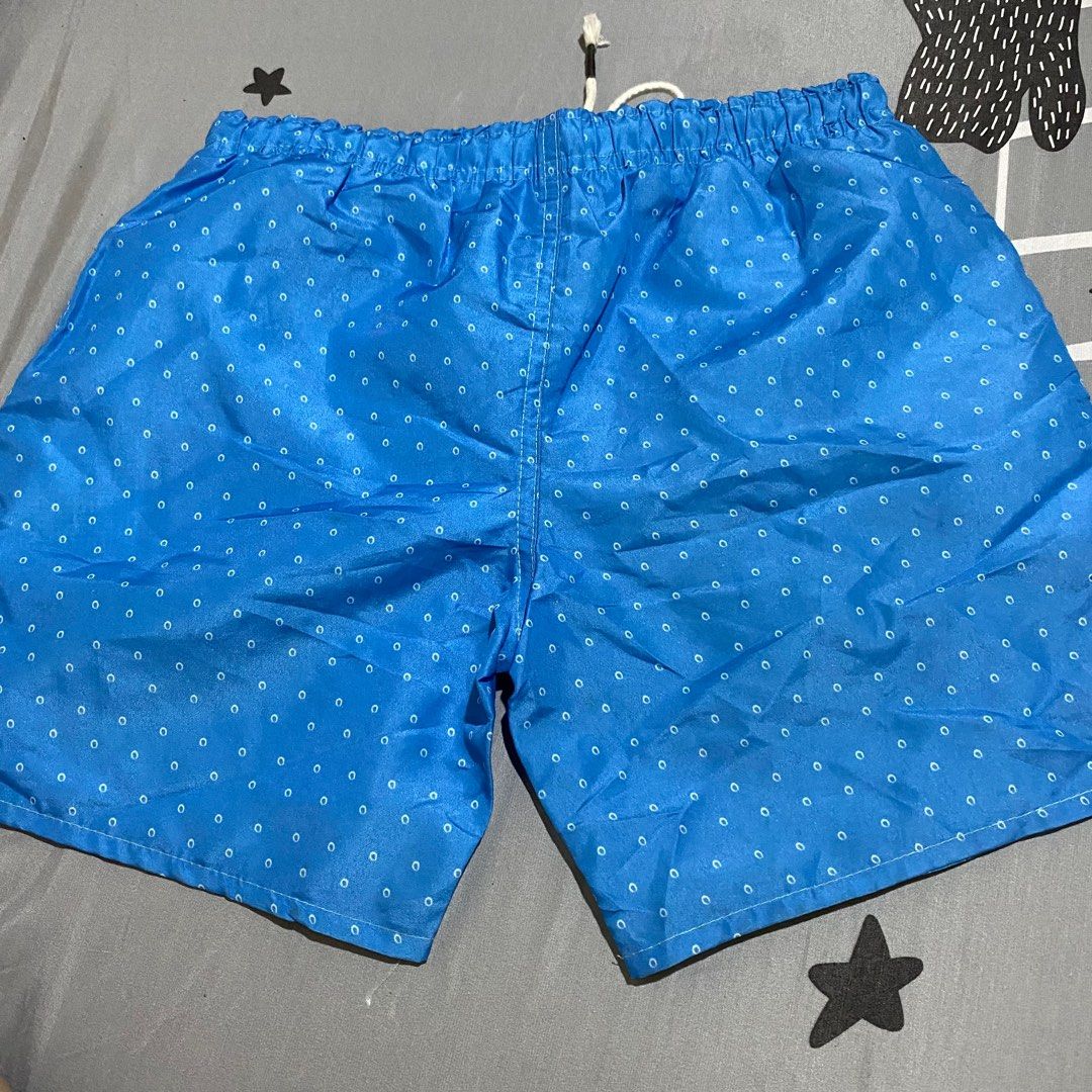 H&M summer shorts for men size small (Category: Shorts) located in Baliuag. Submitted by prelovedph5611 (Listing ID 1328103993, Image 3). Description: .