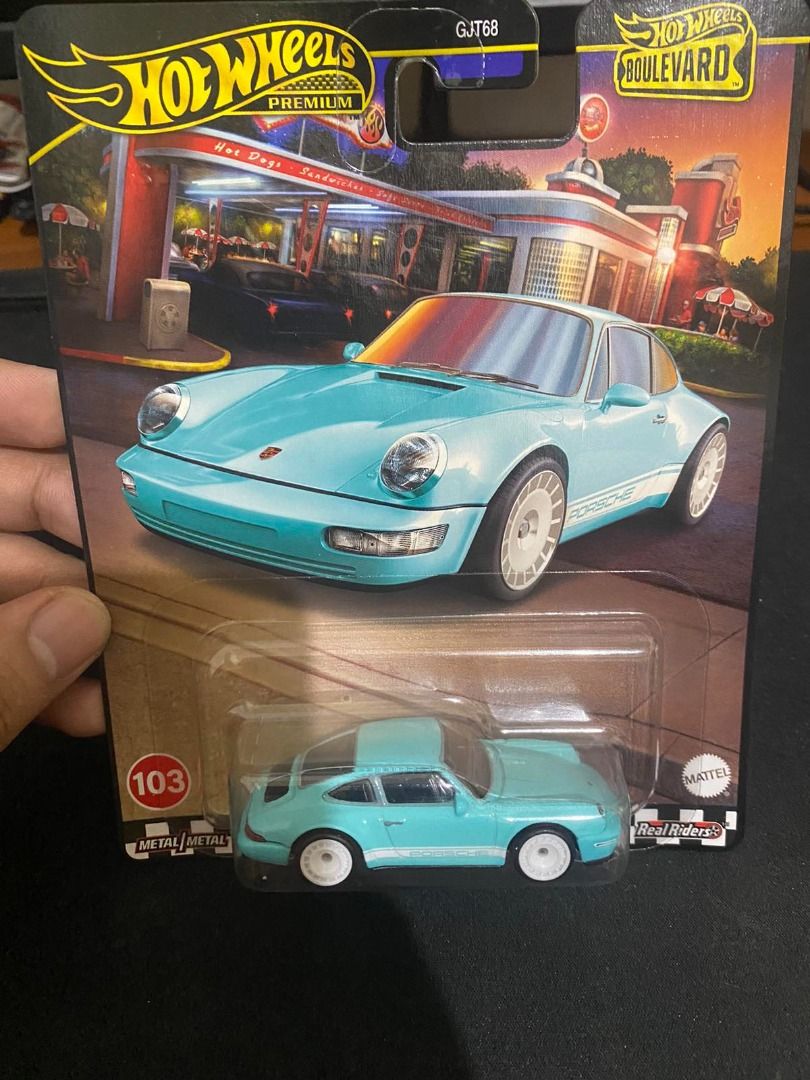 Hot Wheels Premium Porsche 964 (Category: Vehicle & Diecast Models) located in Pasig City. Submitted by zanderlouie24 (Listing ID 1328172982, Image 2). Description: Hot Wheels Premium Porsche 964 +Shipping fee: Lalamove kung within Metro Manila and LBC pag outside Metro Manila.