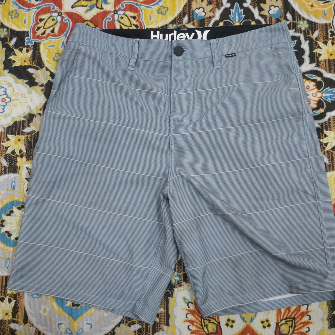 HURLEY SHORT SURF, Men's Fashion, Bottoms, Shorts on Carousell