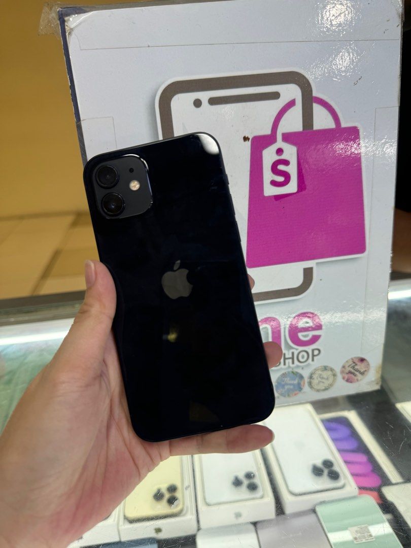 iphone 12 128gb 2ndhand (Category: iPhone 12 Series) located in Cainta. Submitted by vine_gadget_shop (Listing ID 1328230273, Image 1). Description: iphone 12 128gb 2ndhand factory unlock no issue check all u want pick up store greenhills shopping center we accept trade in we accepy credit card and ggives installment we do cod and door to door we ship nationwide for fast transaction call 09277368323 look for vine visit my fb page vine gadget shop