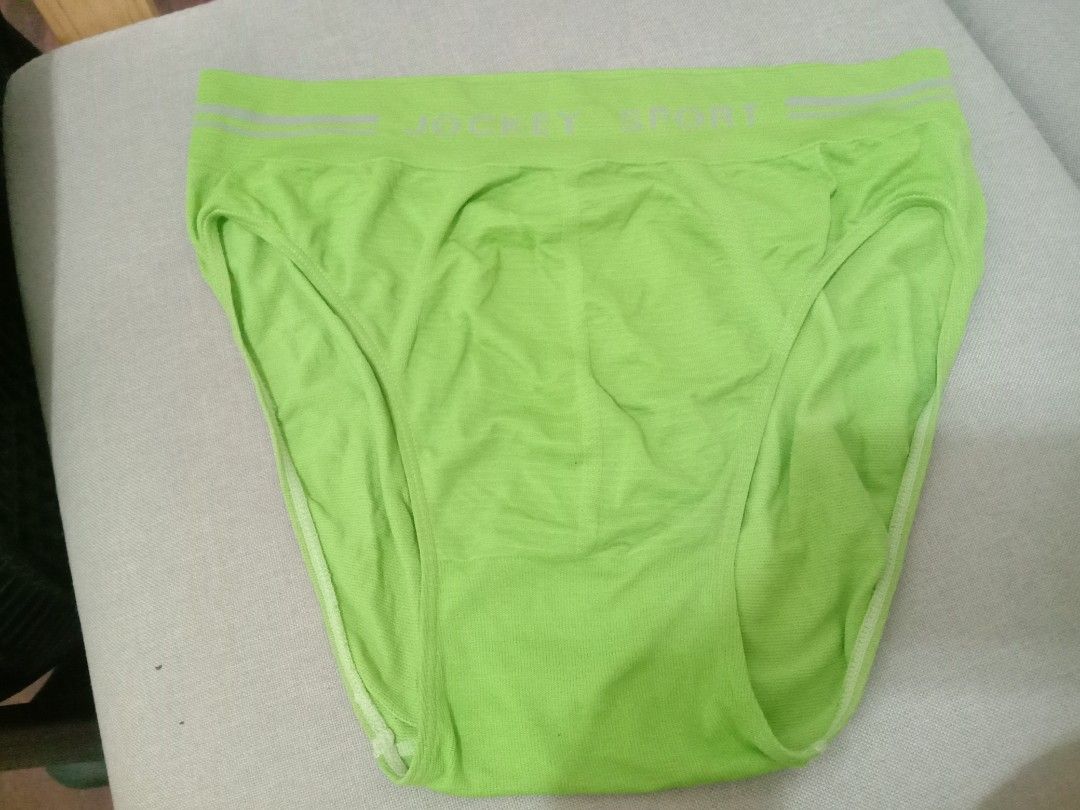 Jockey Sport Brief Men (Category: Underwear) located in Paranaque City. Submitted by mrbuknoy (Listing ID 1328081907, Image 1). Description: Jockey Sport Used but not abused Stretchable Small on label but can fit medium.