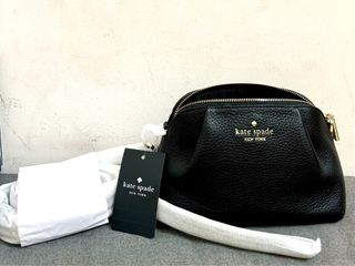 (Kategori: ) berada di . Dikirim oleh isilemari_kuyy (ID iklan 1328178113, Gambar 1). Deskripsi: .