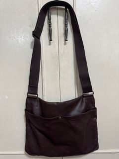 (Category: ) located in . Submitted by buyRESELLph (Listing ID 1328126699, Image 1). Description: .