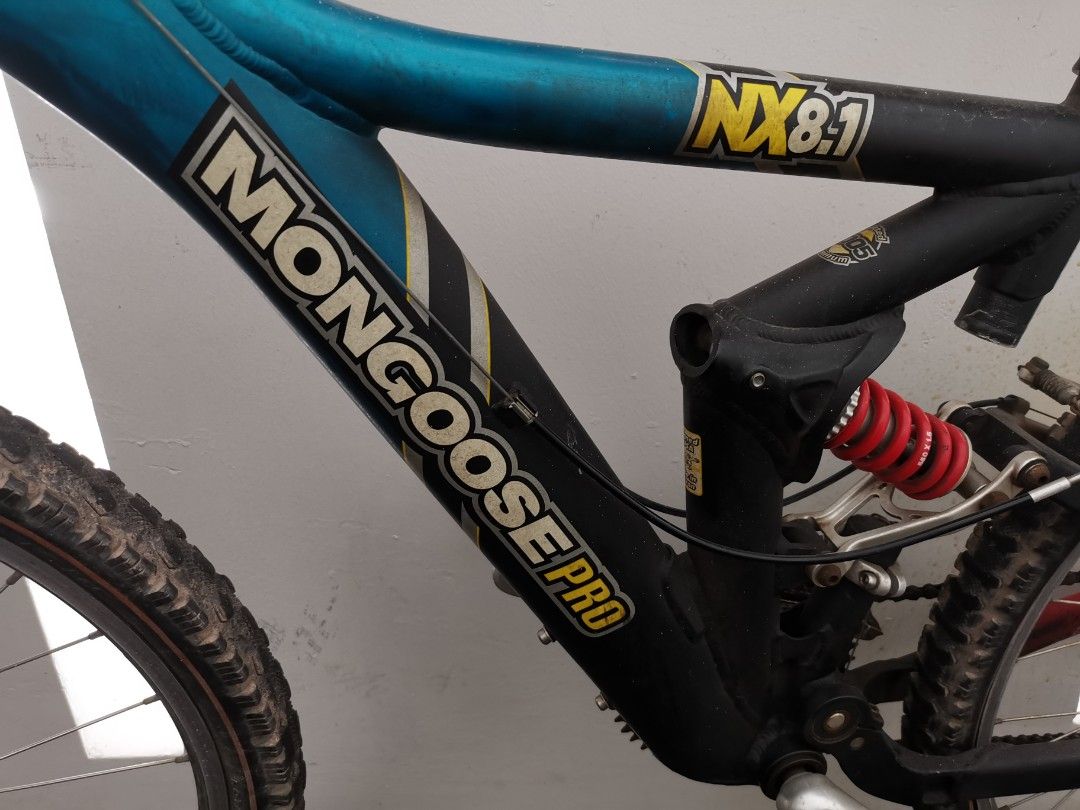 自転車 MON PRO NX8.0 Yahoo!オークション - MONGOOSE PRO NX8.0 普通に乗れます ガレージ内