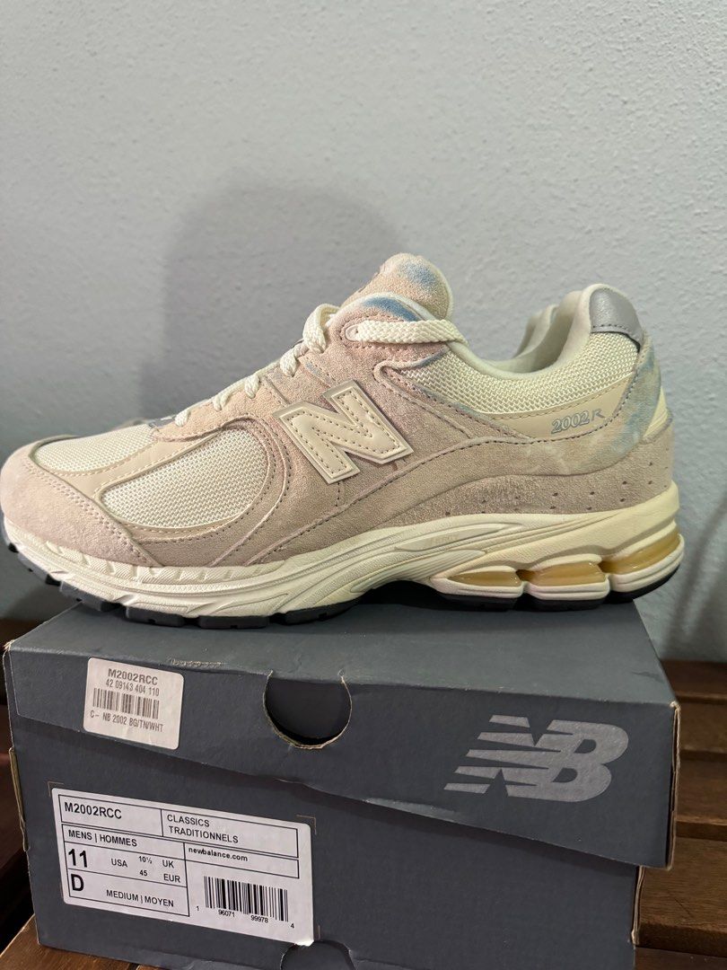 NEW BALANCE M2002RCC BEIGE TAN WHITE