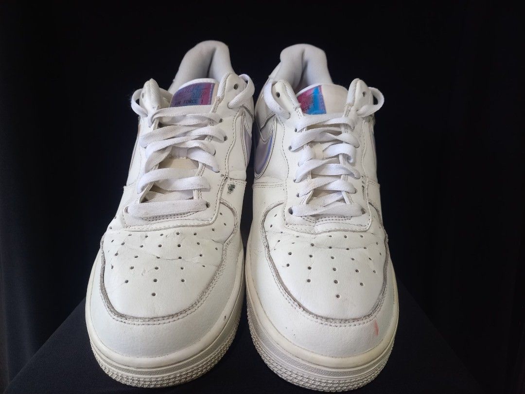 Nike Air Force Low, Fesyen Pria, Sepatu Sneakers di Carousell