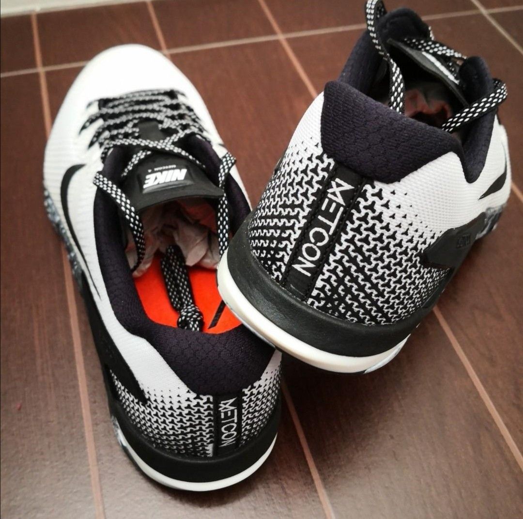 Nike metcon white black sail discount