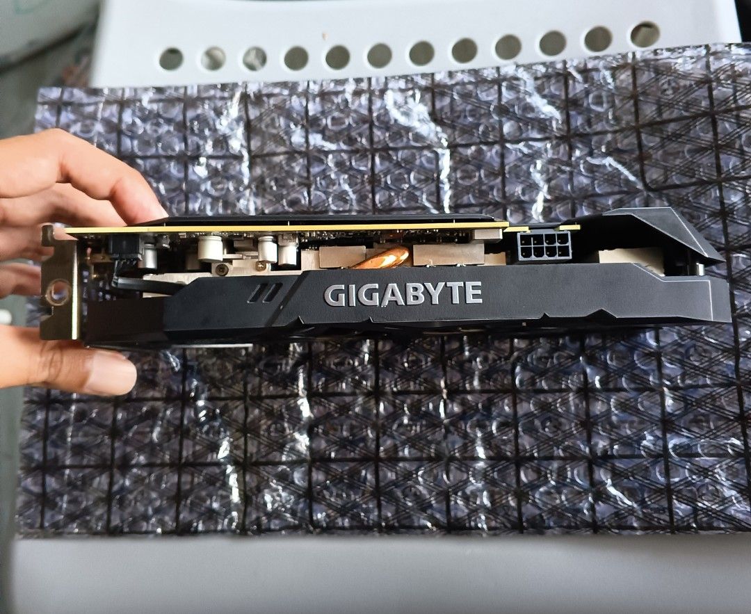 Nvidia Gigabyte RTX 2060 6GB GDDR6 Graphics Card, Computers & Tech