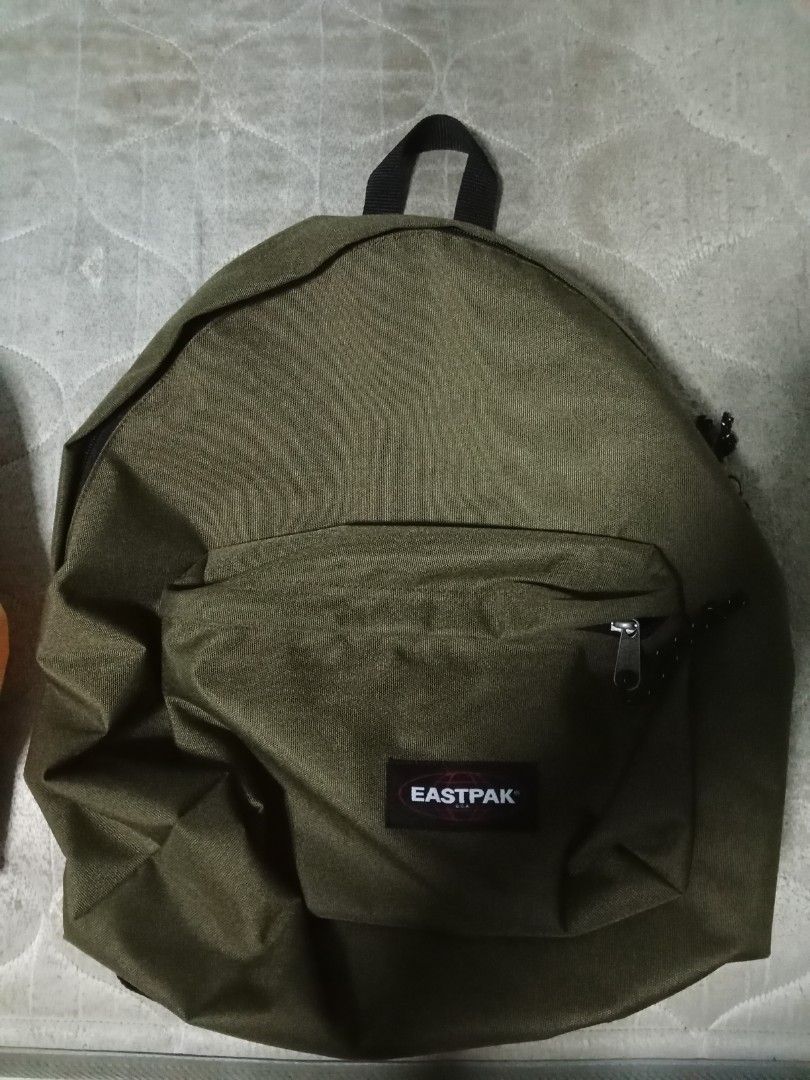 Olive Green Eastpak Bagpack Men s Fashion Bags Backpacks on Carousell