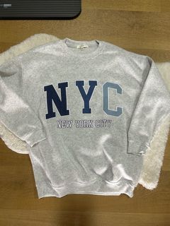 (Category: ) located in . Submitted by lilliess.closet (Listing ID 1328086048, Image 1). Description: .