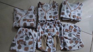 (Kategori: ) berada di . Dikirim oleh putrikssm (ID iklan 1328127953, Gambar 1). Deskripsi: .