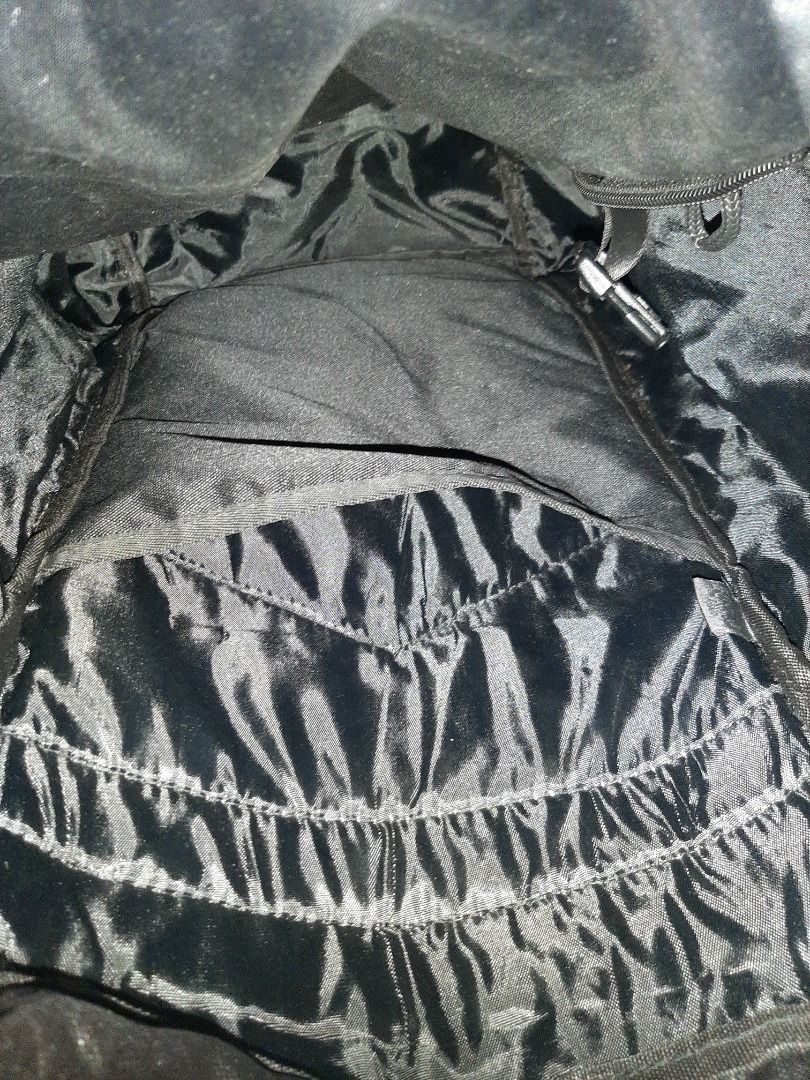Porter Heat Rucksack backpack (Category: Backpacks) located in Caloocan City. Submitted by benthriftshp (Listing ID 1328108457, Image 2). Description: For sale Porter Heat Rucksack backpack Like new condition Color rate 9.9/10 4500 free fs Gcash payment J&t courier Pm lang.