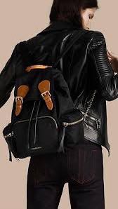 Burberry rucksack medium 2025