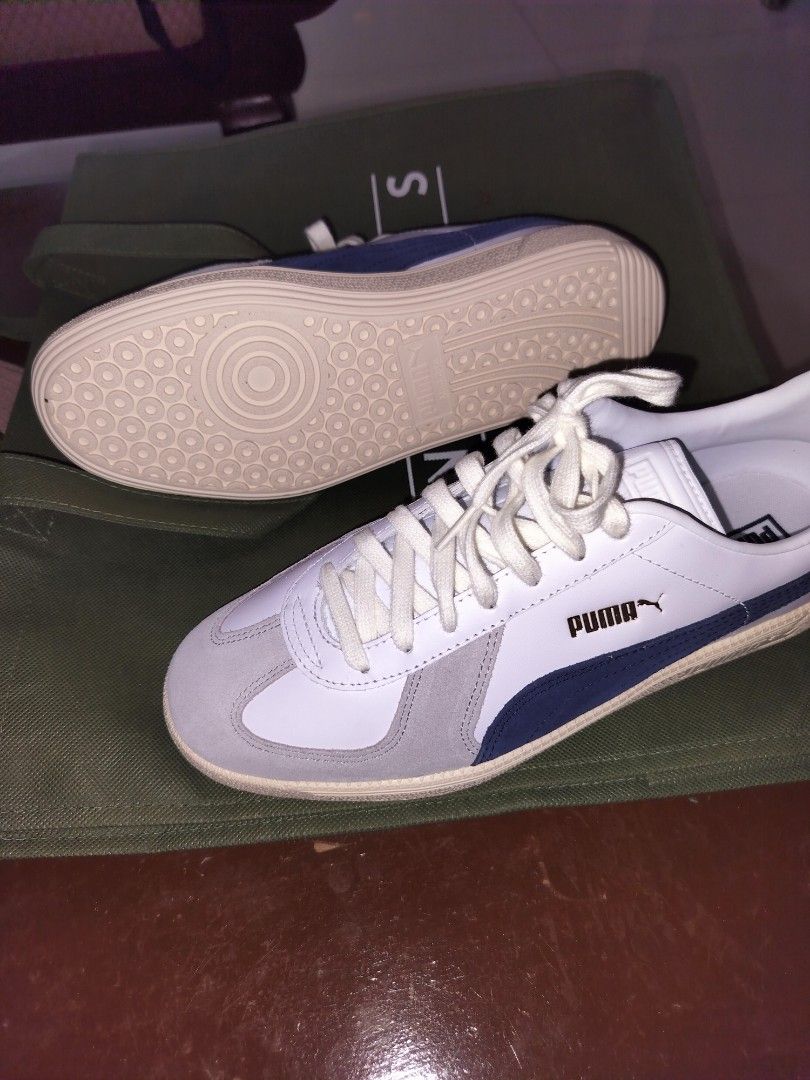 Puma Unisex Army Sneaker Shoes (Category: Sneakers) located in Quezon City. Submitted by webster914 (Listing ID 1328151124, Image 2). Description: Puma Army Sneakers (unisex) White-cool light gray-club navy Size 10 Brand new RFS: I ordered the wrong size.