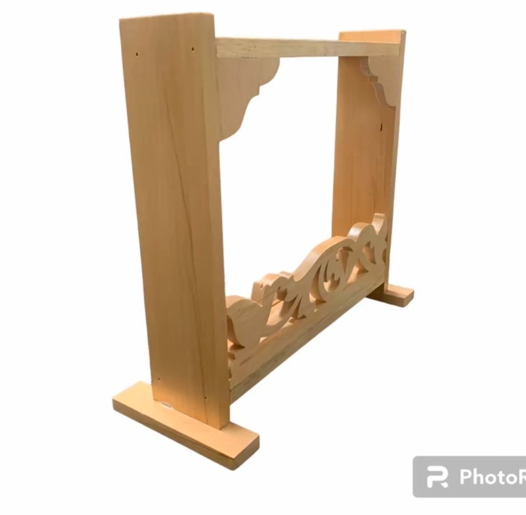Rak Keris 3 Lubang / Stand Keris/ Tempat Letak Keris / Almari Keris ...