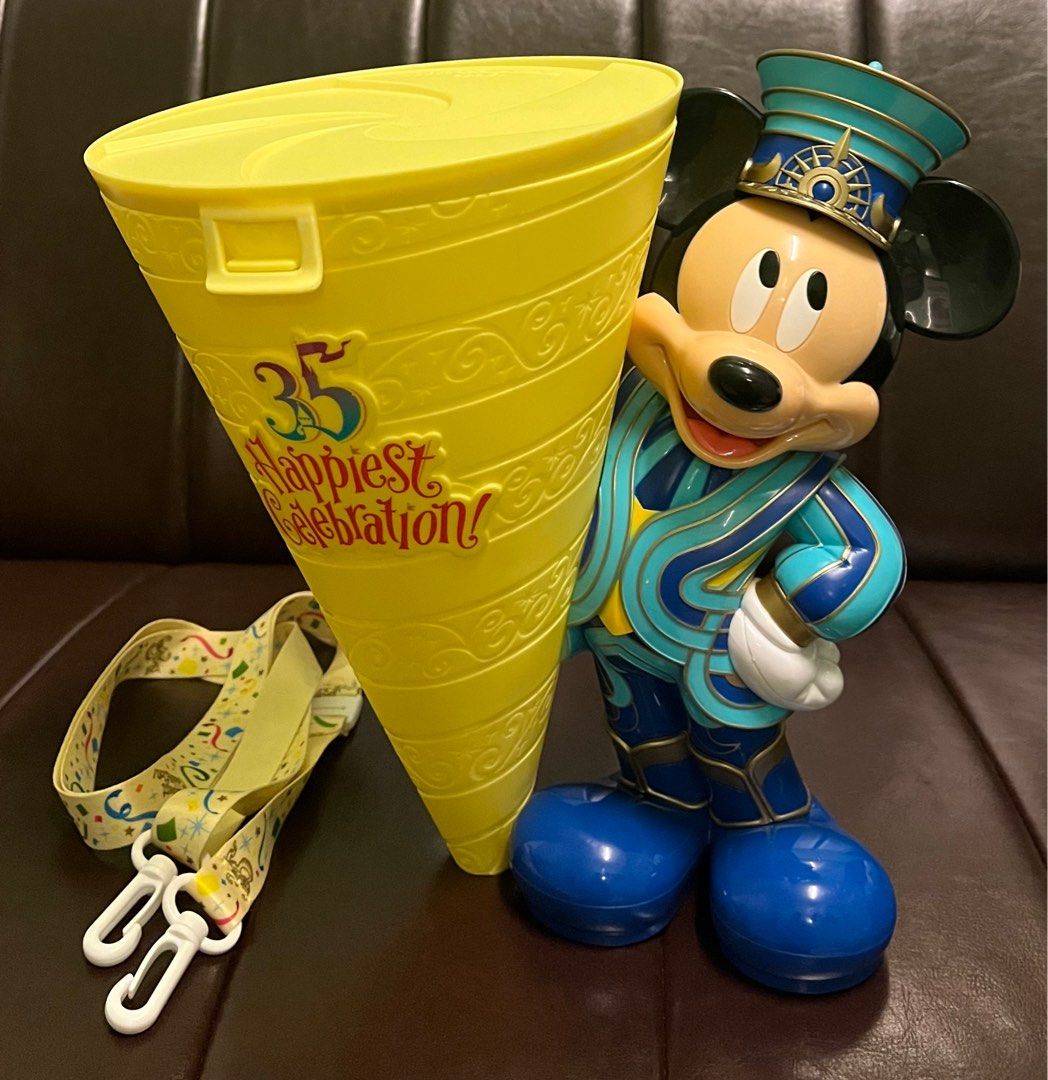 Rare Tokyo Disney Mickey Mouse 35th Anniversary Popcorn Bucket, Hobbies