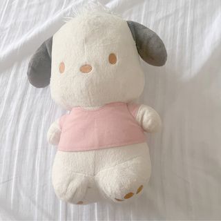 (Category: ) located in . Submitted by miffy92 (Listing ID 1328089562, Image 1). Description: .