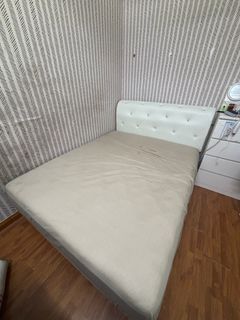 set Katil Queen Tilam Tebal Kayu Solid, Furniture & Home Living ...