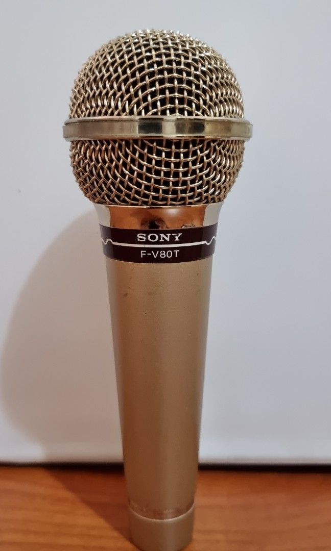 Sony F-V80T Dynamic Microphone (Category: Microphones) located in Binangonan. Submitted by c_r_i_s (Listing ID 1328099647, Image 3). Description: Sony F-V80T Dynamic Microphone The microphone delivers rich, clear, and well-balanced sound with clarity, capturing audio with a natural and detailed tone that highlights its vintage craftsmanship. Made in Japan.