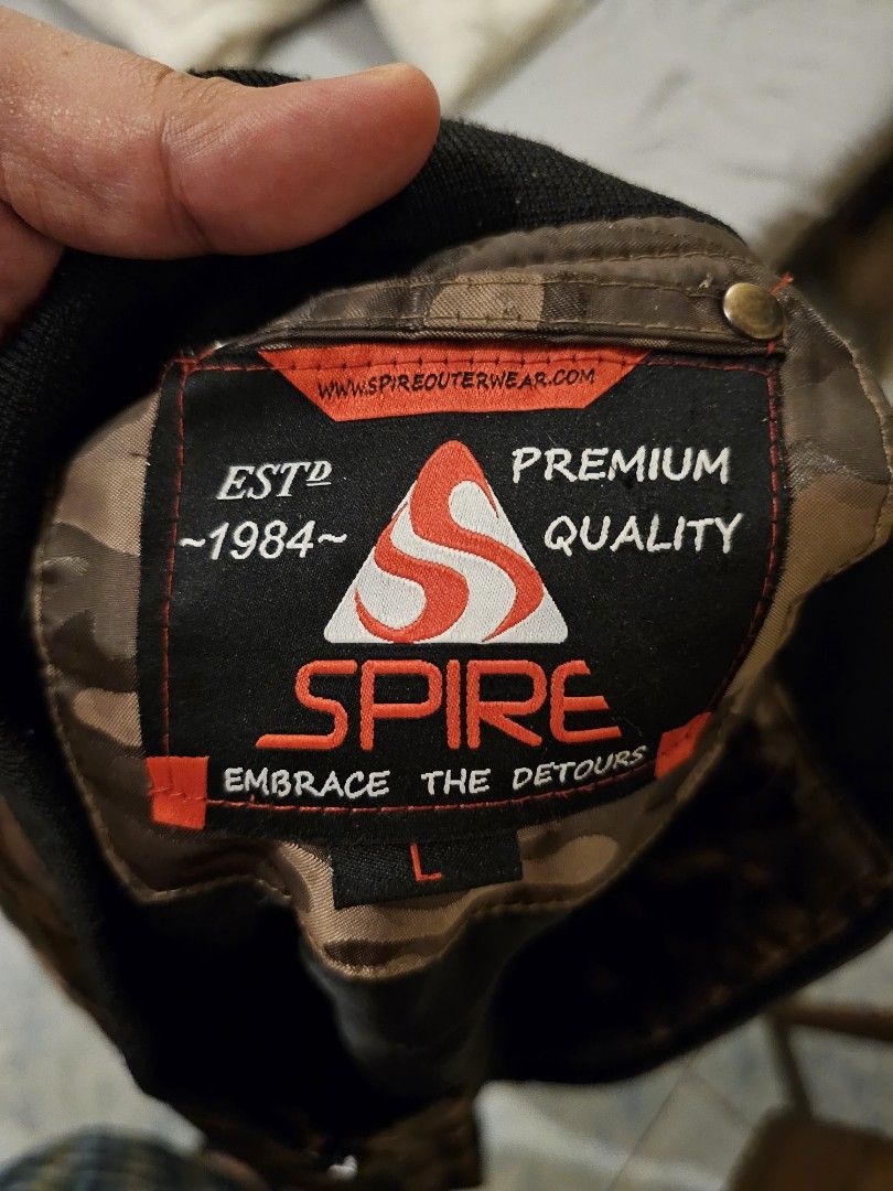 Spire embrace saleae the detours jacket