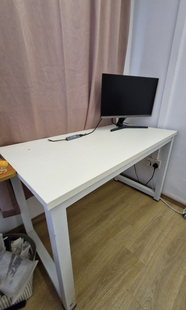 Study / office Table (Category: Tables & Sets) located in Singapore. Submitted by joy_kels (Listing ID 1328070487, Image 3). Description: Has a hole drilling at the side. Does not include monitor screen.