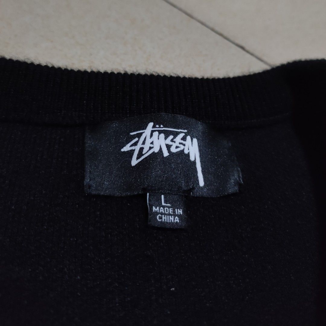 Stussy Jacquard Vest (Large) (Category: Activewear) located in Cebu City. Submitted by archivesbydew (Listing ID 1328204017, Image 3). Description: Large L - 27" x W - 22" Shipped Price Cebu City 600 Excellent Condition.