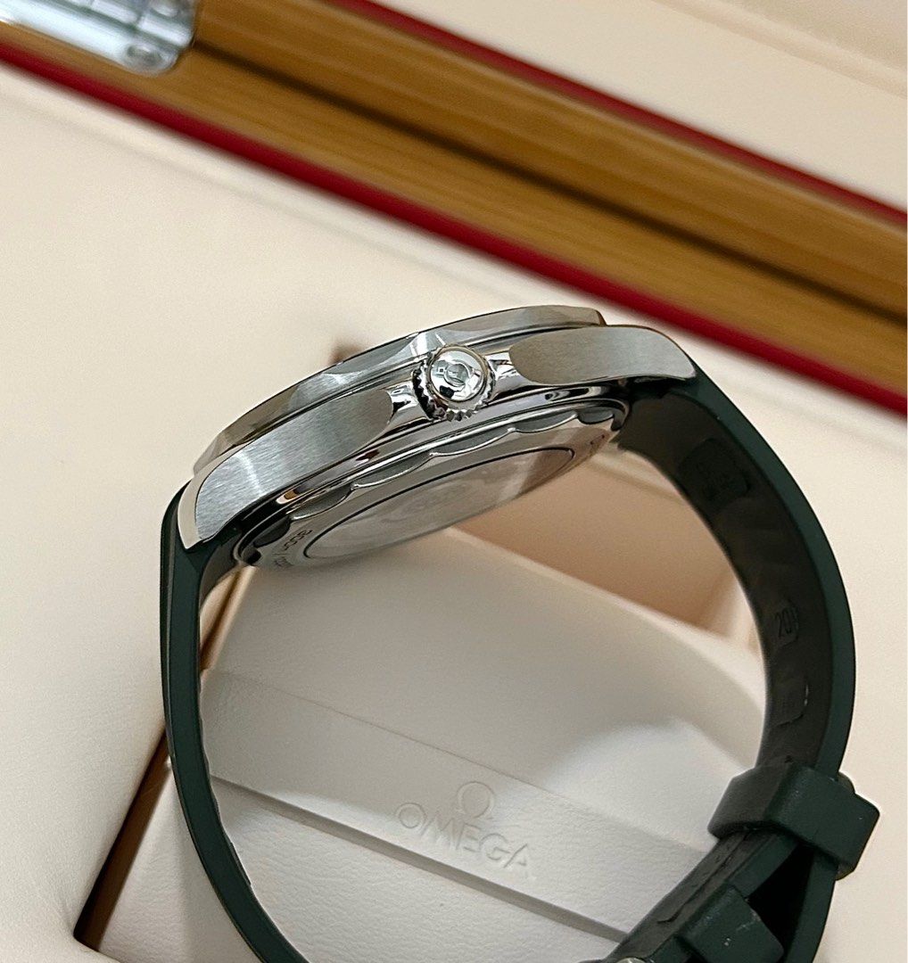 Super Deal>> With Omega Boutique Receipt + Bracelet + Rubber Seamaster