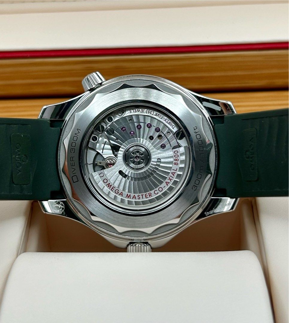 Super Deal>> With Omega Boutique Receipt + Bracelet + Rubber Seamaster