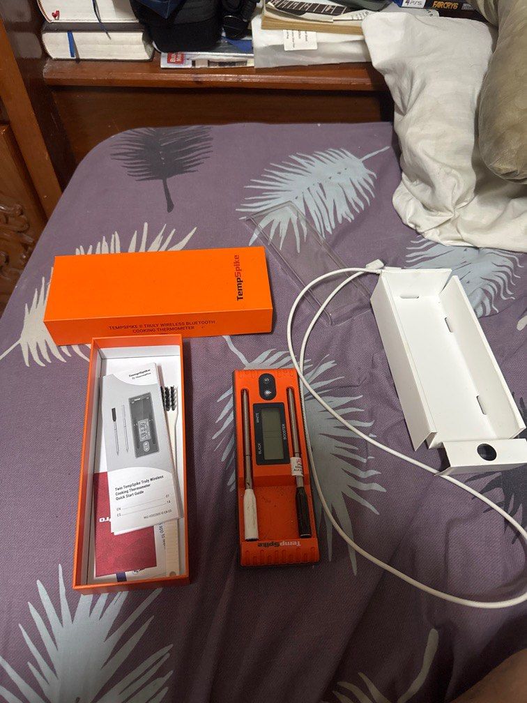 Tempspike II (Category: Cookware & Accessories) located in Taytay. Submitted by herbertdizon (Listing ID 1328177499, Image 2). Description: Package includes: 2 prongs Base Cleaning brush Type c cable Manuals Box.