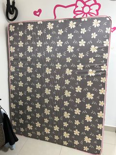 (Category: ) located in . Submitted by powjane (Listing ID 1328216627, Image 1). Description: .