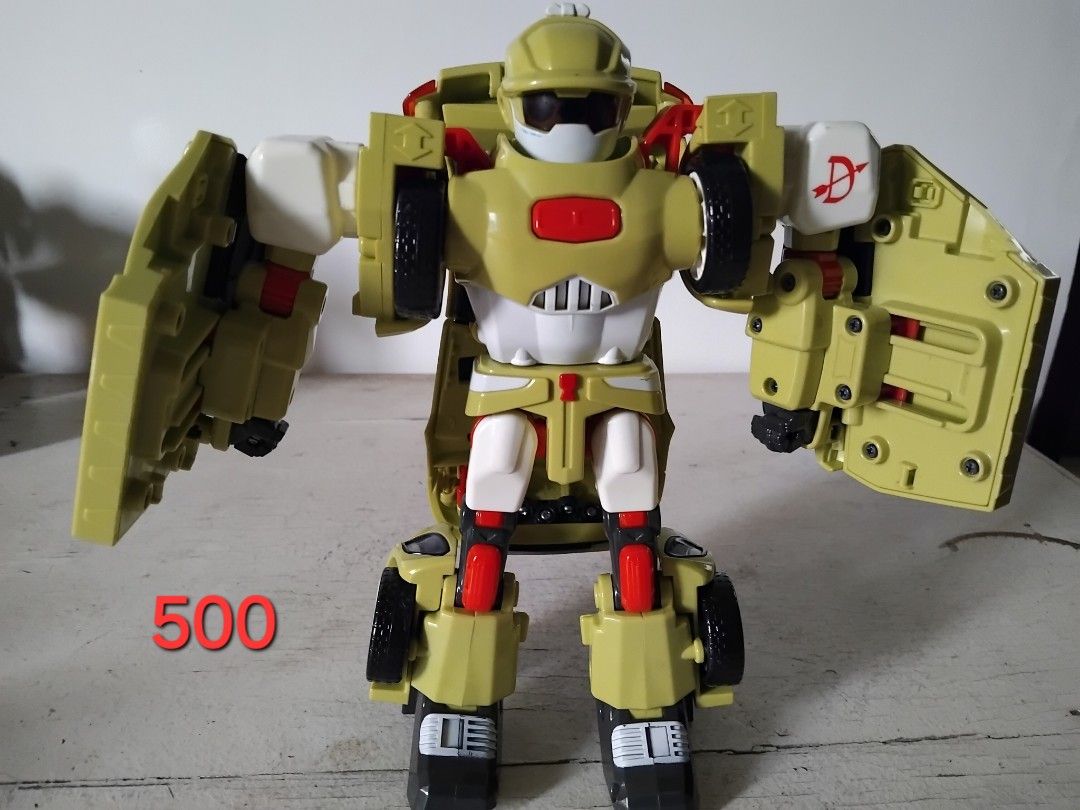 Tobots (Category: Designer & Blind Box Toys) located in San Fernando. Submitted by imlikeabird (Listing ID 1328146978, Image 3). Description: tobots prices on each pics green tobot sold orange tobot sold.