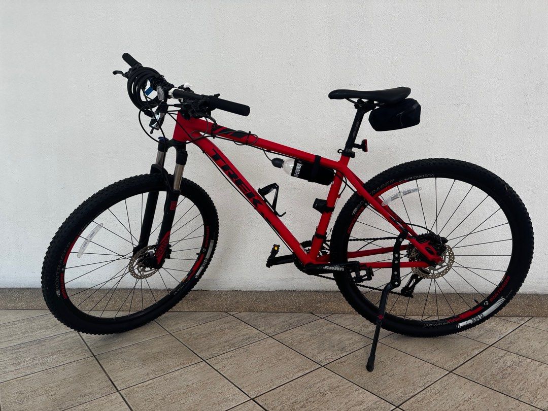 19.5 trek size outlet