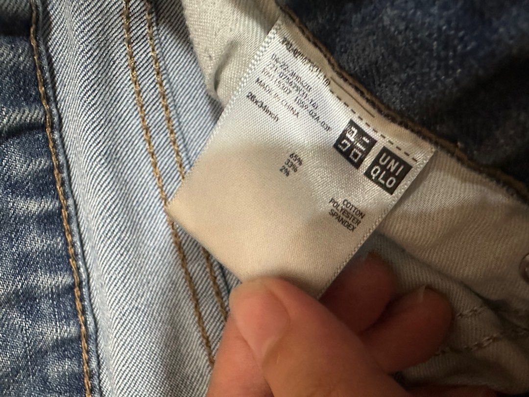 Uniqlo Denim Shorts (Category: Shorts) located in Manila. Submitted by knjul (Listing ID 1328195758, Image 3). Description: Uniqlo Denim Shorts Size 26 Doenst fit my anymore. Barely used.