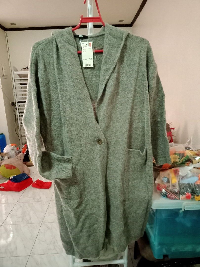 Uniqlo melange wool hooded knitted coat outlet