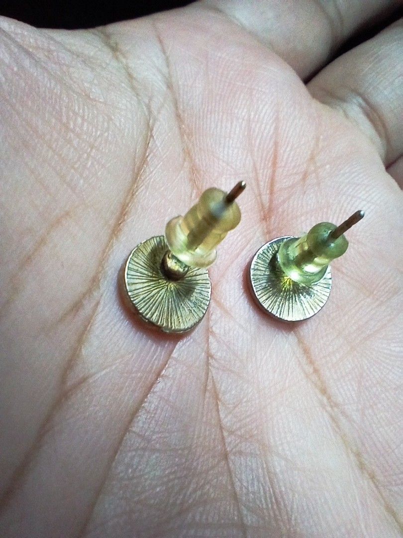 Vintage brass earrings online
